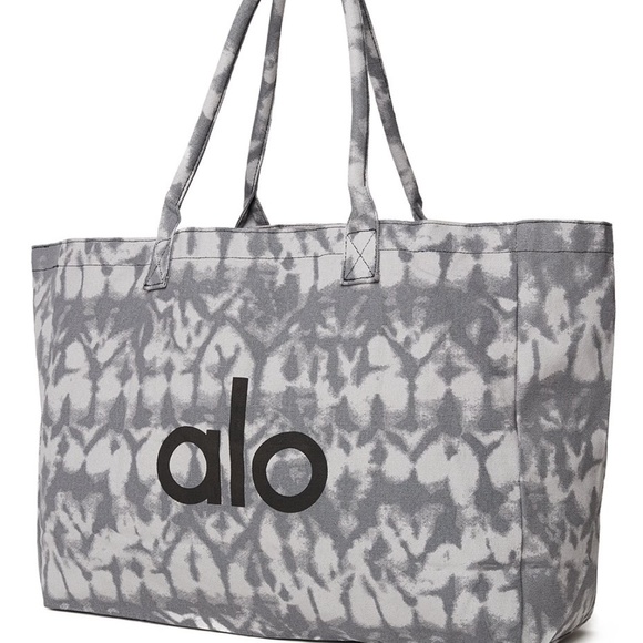 Alo Yoga Canvas Tie-Dye Shopper Tote (BNWT) - Picture 1 of 2